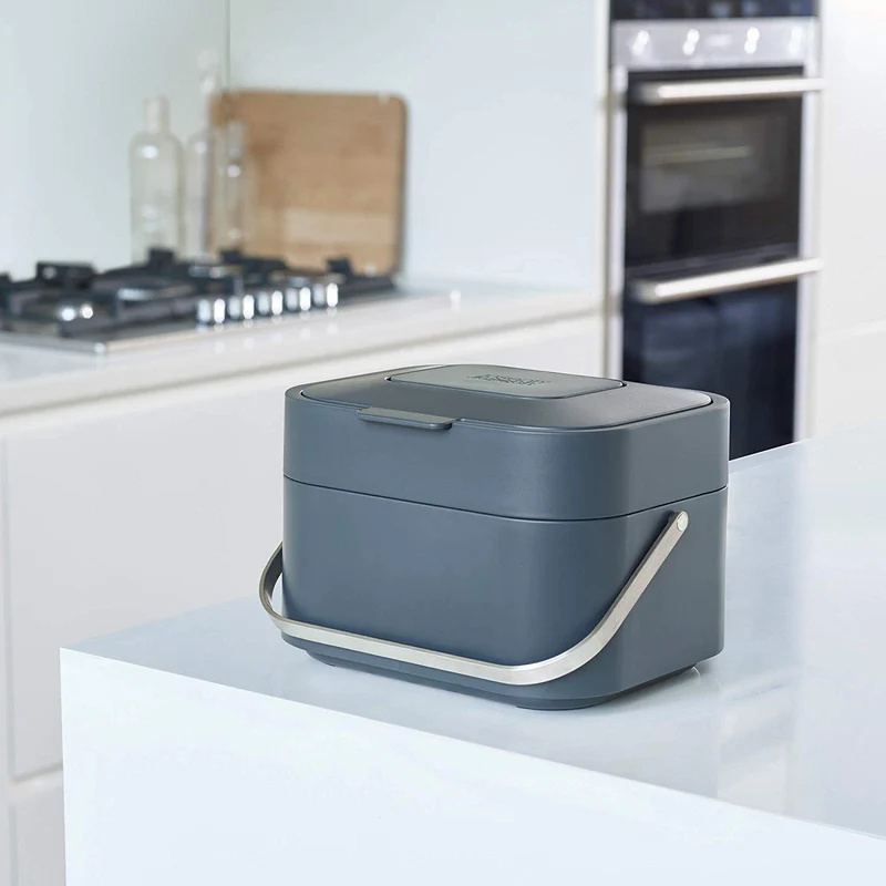Joseph Joseph 30015 inteligente residuos Stack apilable para compost con olor filtro residuos de alimentos Caddy, 1-Gallon, color blanco roto, Gris, 3.7 L, 1