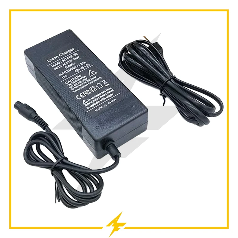Cargador 36V 2A salida 42V para patinete eléctrico con conector GX12 - potencia segura para tu patin