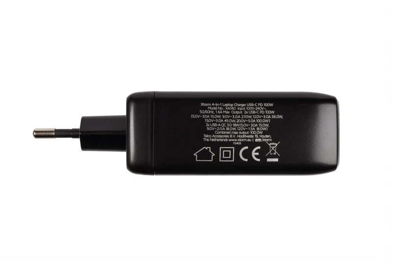 Adaptador de corriente 4 en 1 USB-C de Xtorm - 100 W