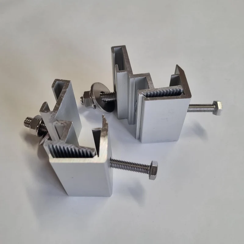 Fijación para microinversor