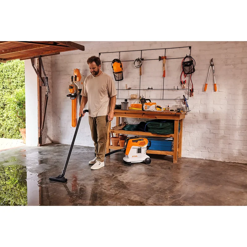 Aspirador STIHL SEA 60 - Sin batería ni cargador