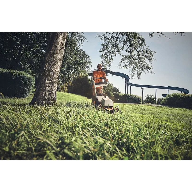 Cortacésped STIHL RMA 756 V - Sin batería ni cargador
