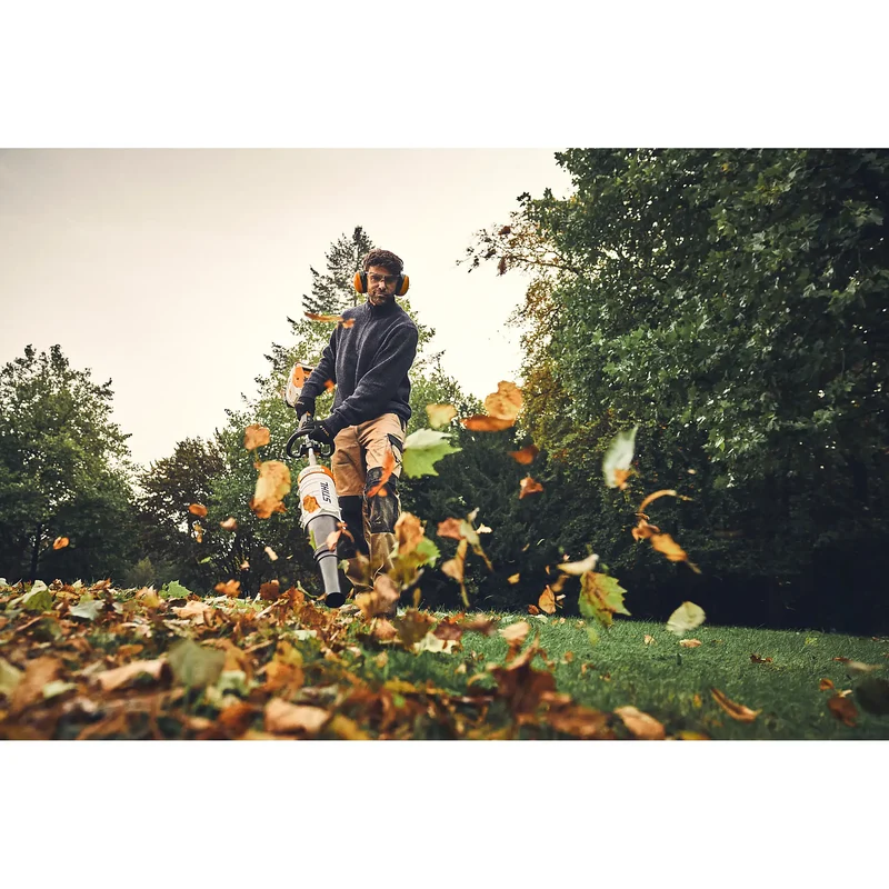 Sistema Combinado STIHL KMA 200 R - Sin batería ni cargador