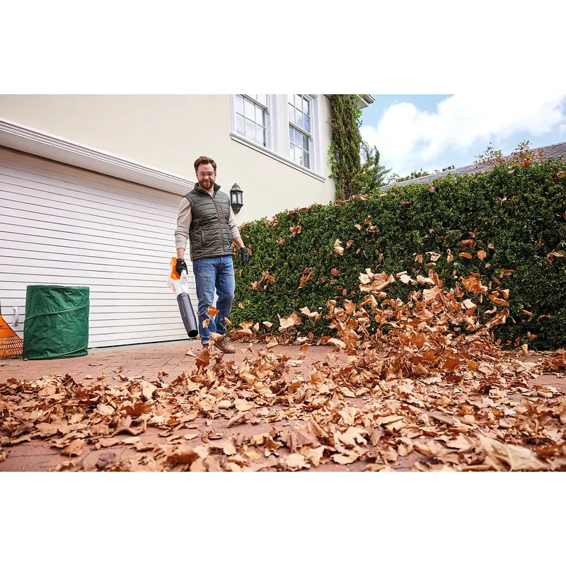 Soplador STIHL BGA 50 - Sin batería ni cargador