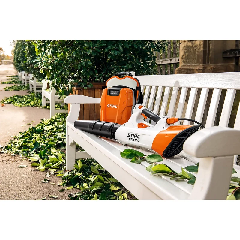 Soplador STIHL BGA 100 - Sin batería ni cargador