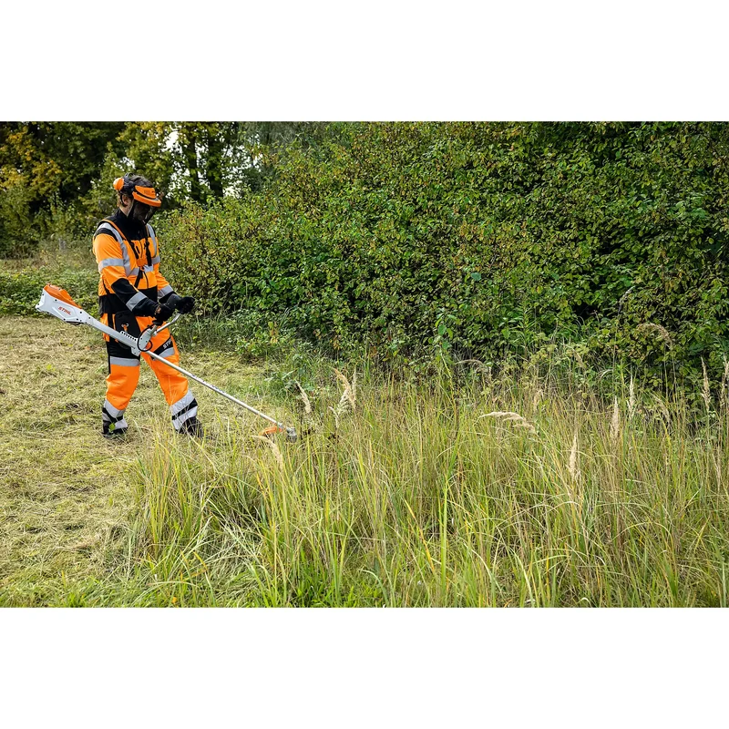 Desbrozadora STIHL FSA 135 R - Sin batería ni cargador