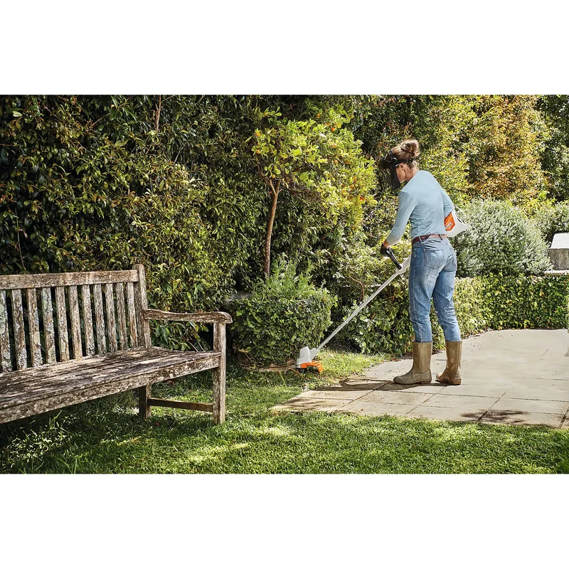 Desbrozadora STIHL FSA 57 - Sin batería ni cargador