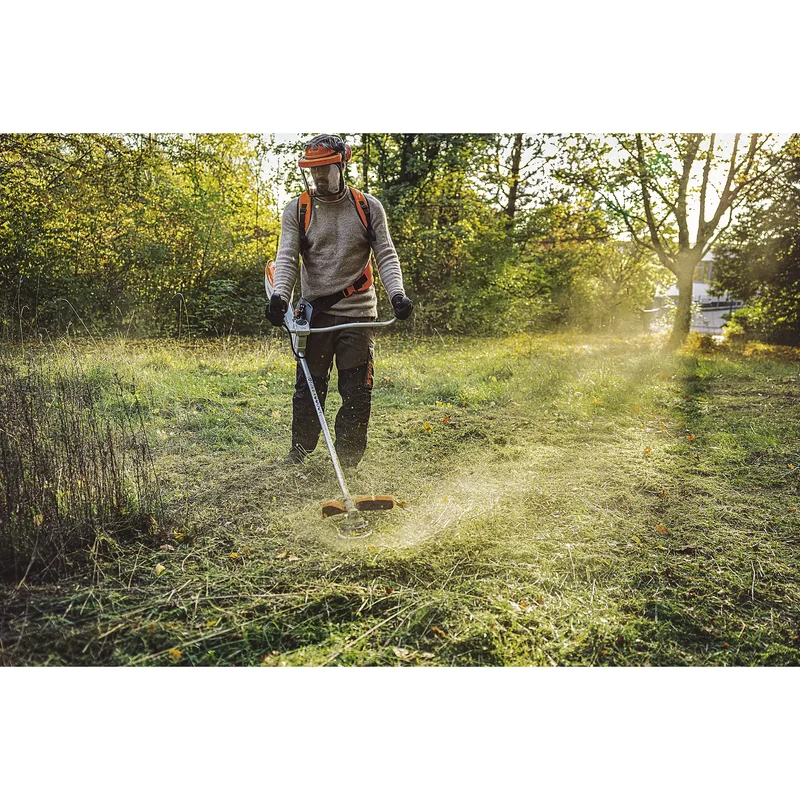 Desbrozadora STIHL FSA 200 - Sin batería ni cargador