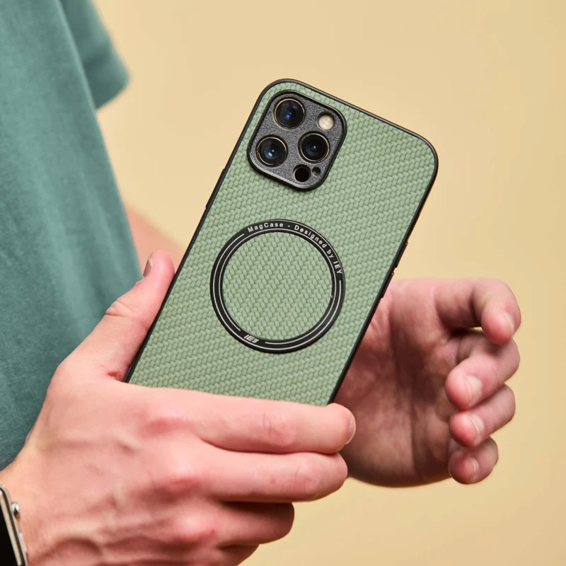 Combo MagSafe – Funda Carbon & Estación de Carga Inalámbrica 3 en 1
