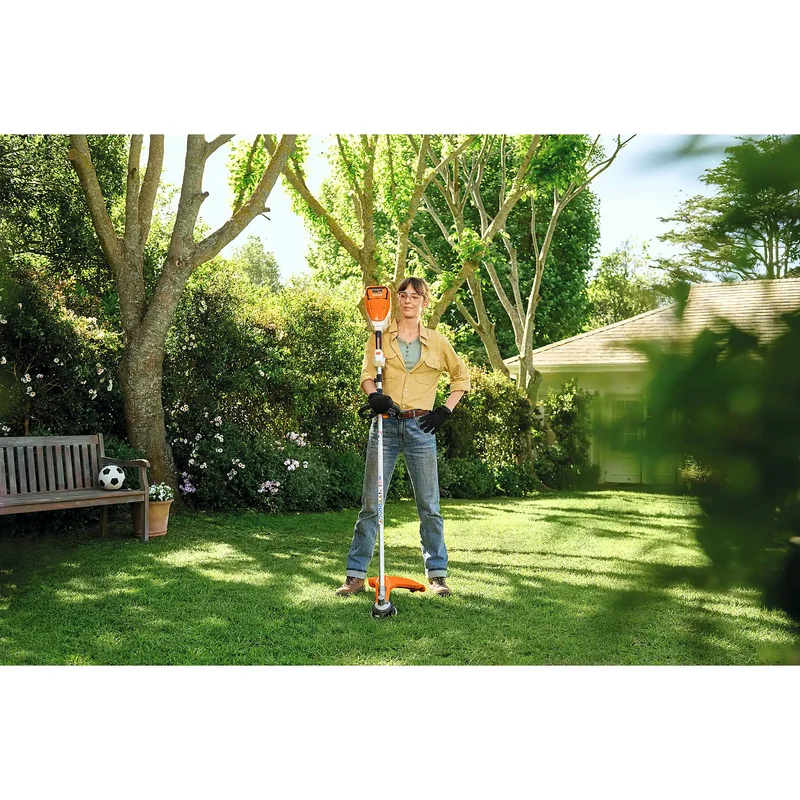 Desbrozadora STIHL FSA 80 R - Sin batería ni cargador