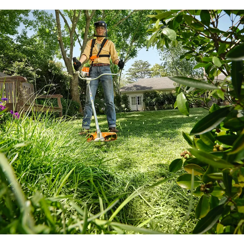 Desbrozadora STIHL FSA 80 + Batería AK 30 S y cargador