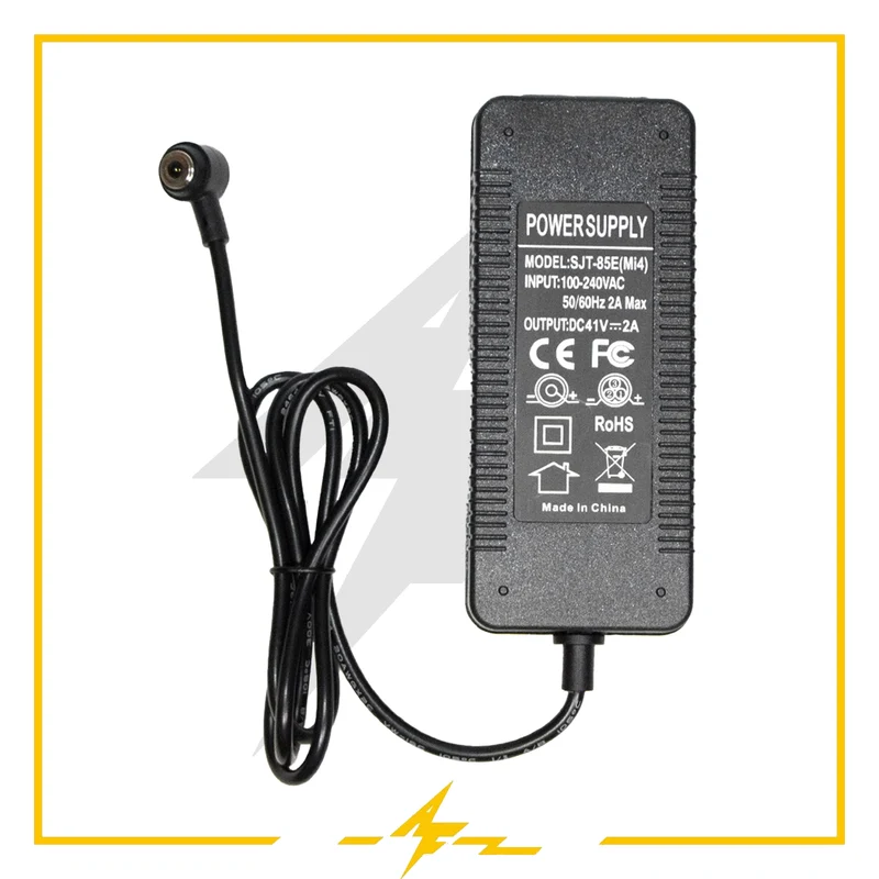 Cargador 42V 2A compatible con Xiaomi 4 PRO para patinete eléctrico-disponible en AF SCOOTERS
