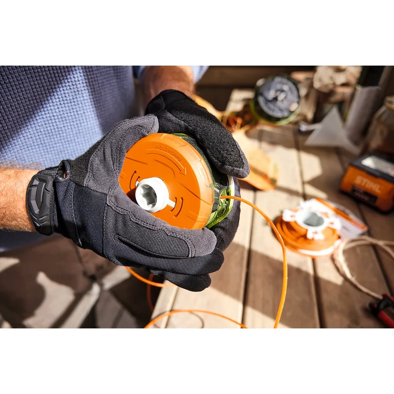 Desbrozadora STIHL FSA 70 R + Batería AK 20 y cargador