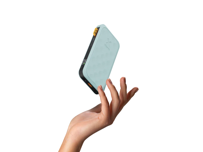 Batería externa Fuel Series 5 de Xtorm - 10.000 mAh - Azul turquesa