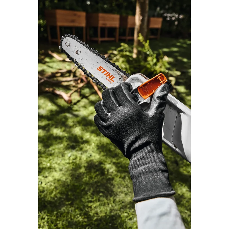 Podadora de Altura STIHL HTA 30 + 2 Baterías AS 2 y cargador