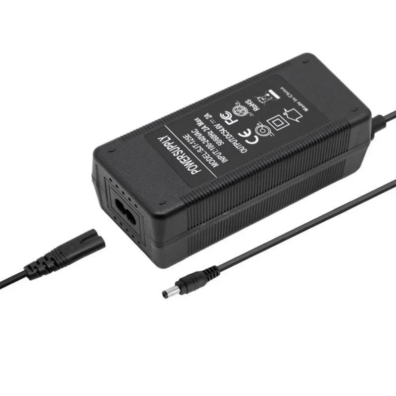 Cargador 48V (Salida 54,6V) Conector DC 5,5x2,5mm