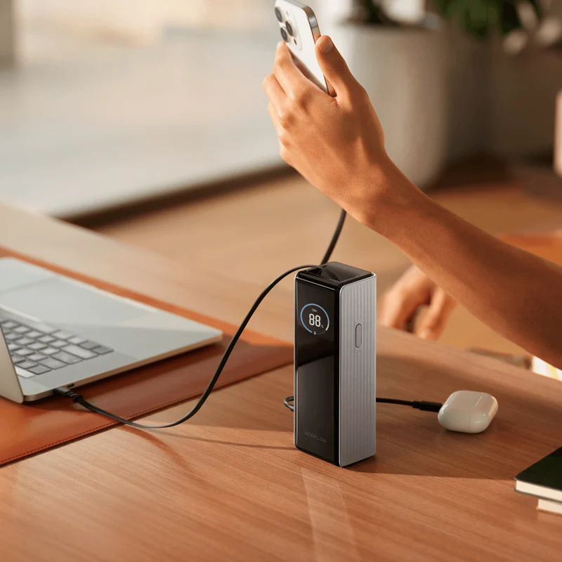 EcoFlow RAPID 25000mAh Power Bank in Verde, cavi retrattili