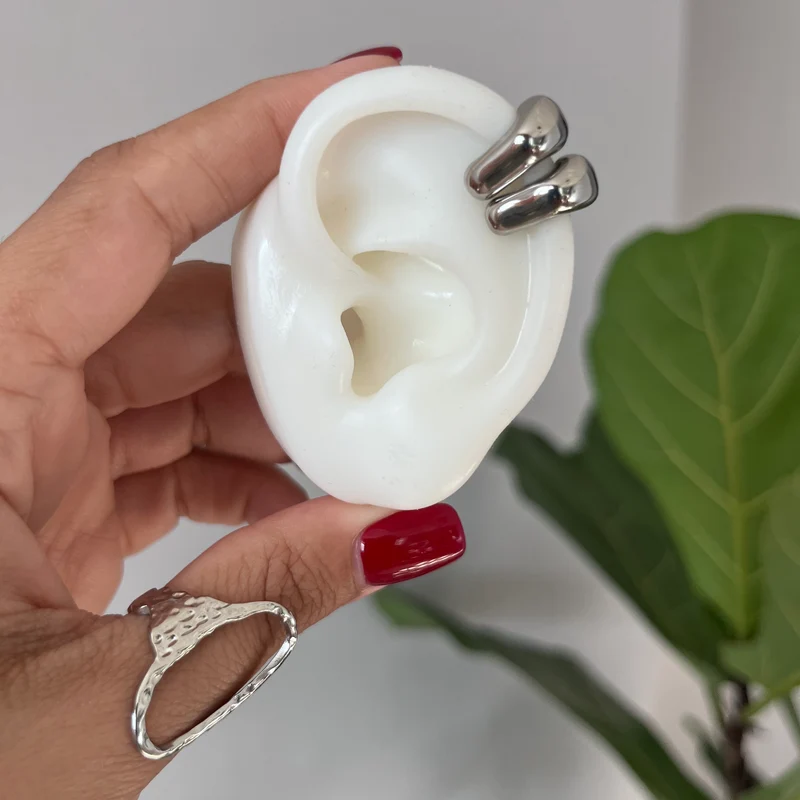 Clip de oreja minimalista [2 piezas]
