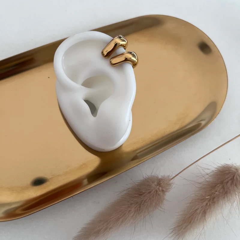 Clip de oreja minimalista [2 piezas]