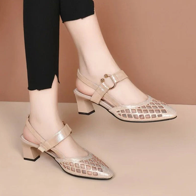 ✨Naredijo vas bolj elegantne in samozavestne💟Vintage sandali z visoko peto-SI